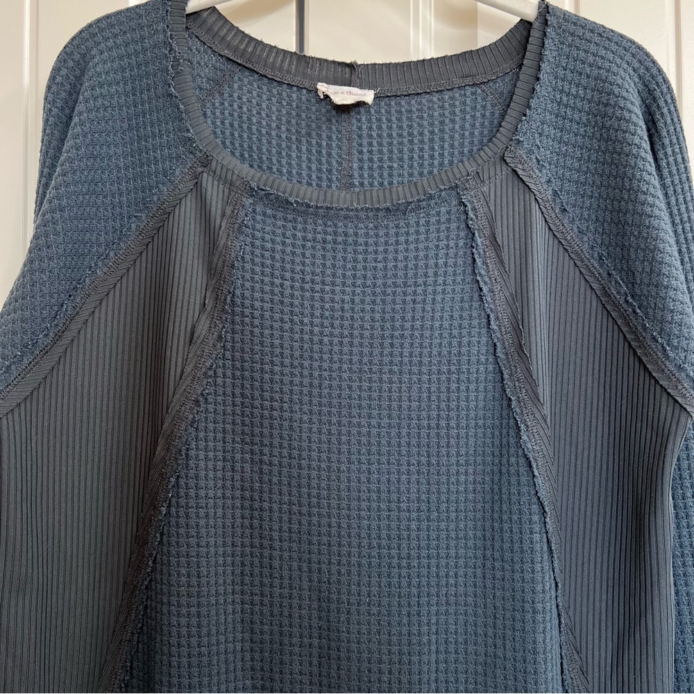 Hem & Thread Womens Long Sleeve Tee Waffle Knit Mixed Media in Green, Size S - Picture 5 of 8